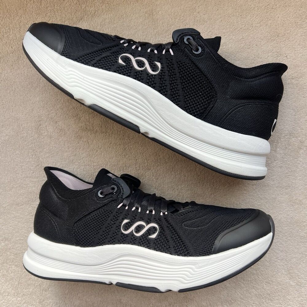 Saysh The Felix Runner Black Athletic Sneaker Women 8 Running‎ Comfort Lace Up